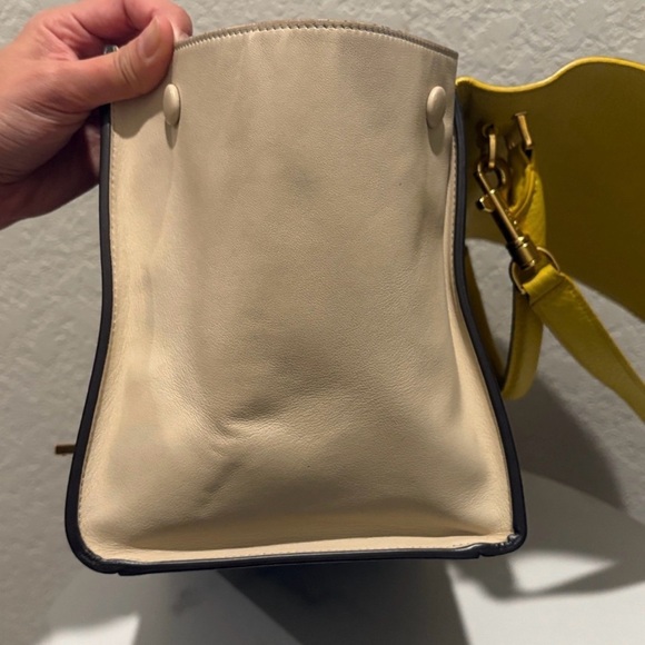 Celine Trapeze Leather Hand Bag - Picture 12 of 15